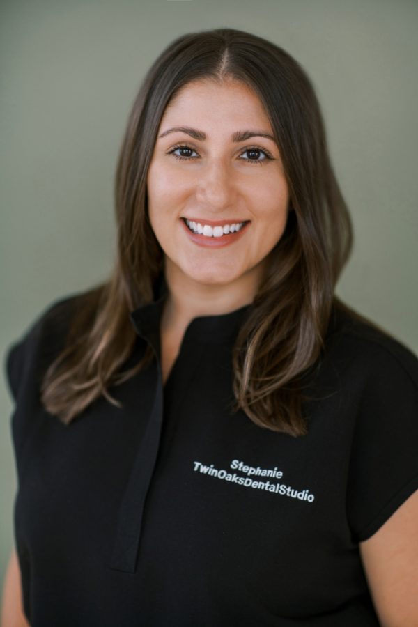 Twin Oak Dental Studio | Meet