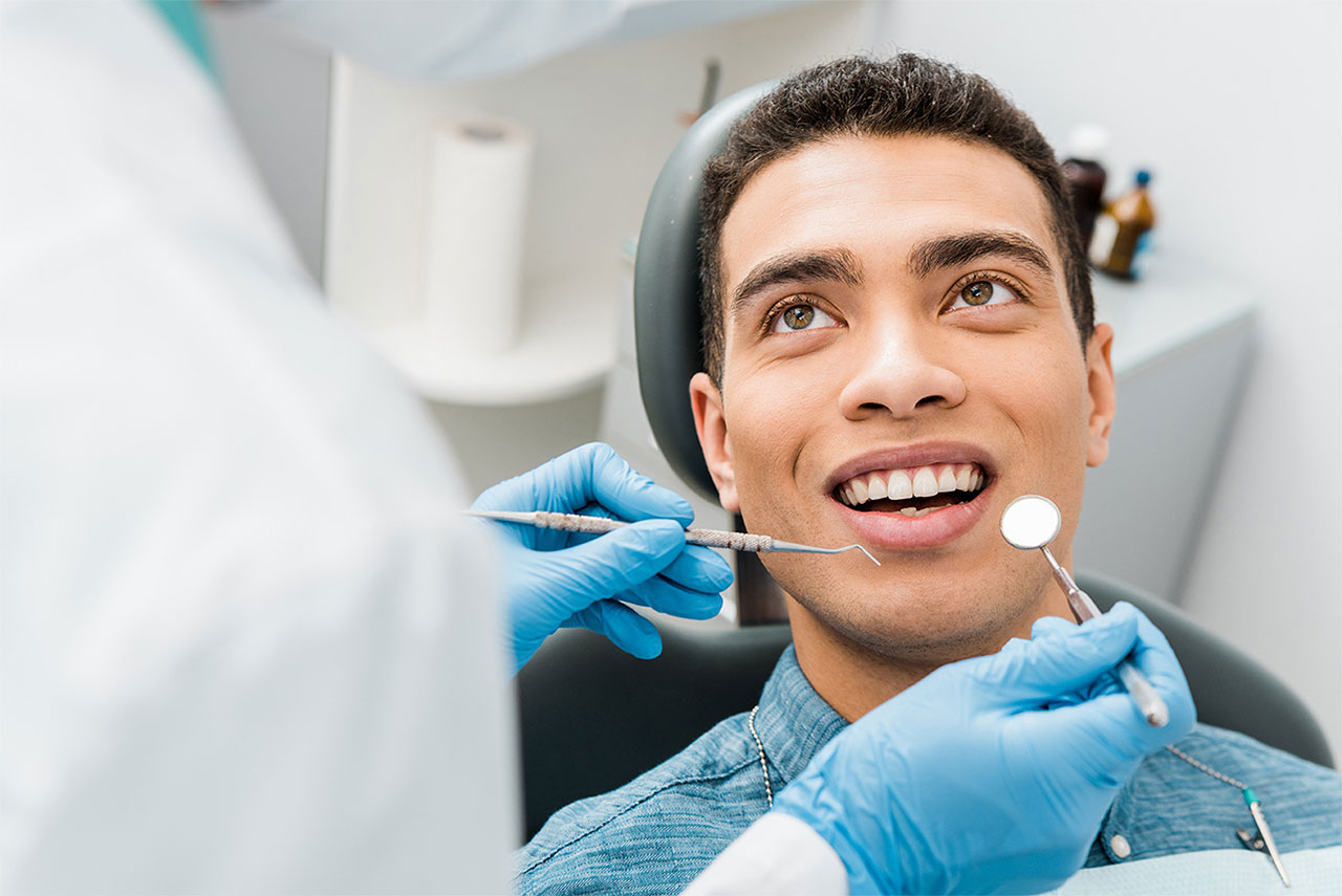 Tooth-Colored Fillings: How Do You Know When a Cavity Needs Treatment?